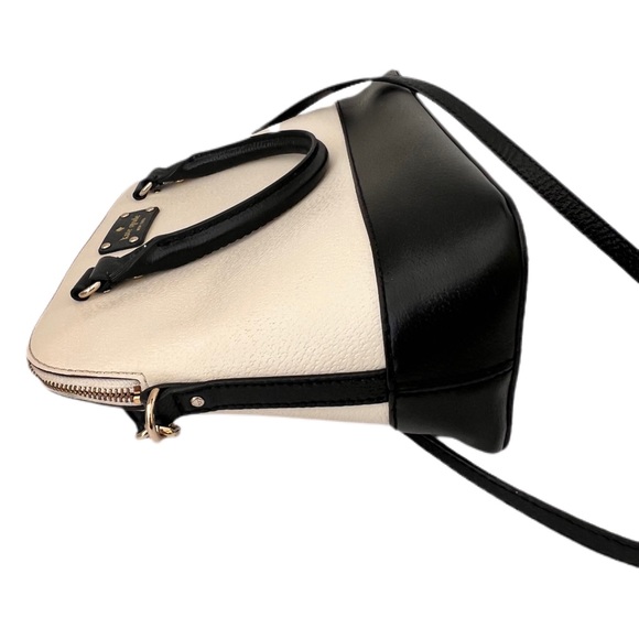 Kate Spade Wellesley Rachelle Off White & Black Handbag/Crossbody Red Interior - Picture 4 of 13